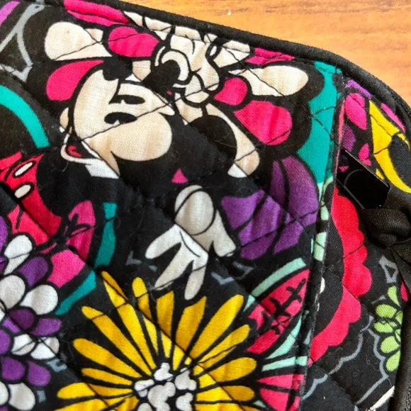 Vera Bradley / Authentic Disney Multicolor Floral Crossbody Bag - Picture 2 of 6